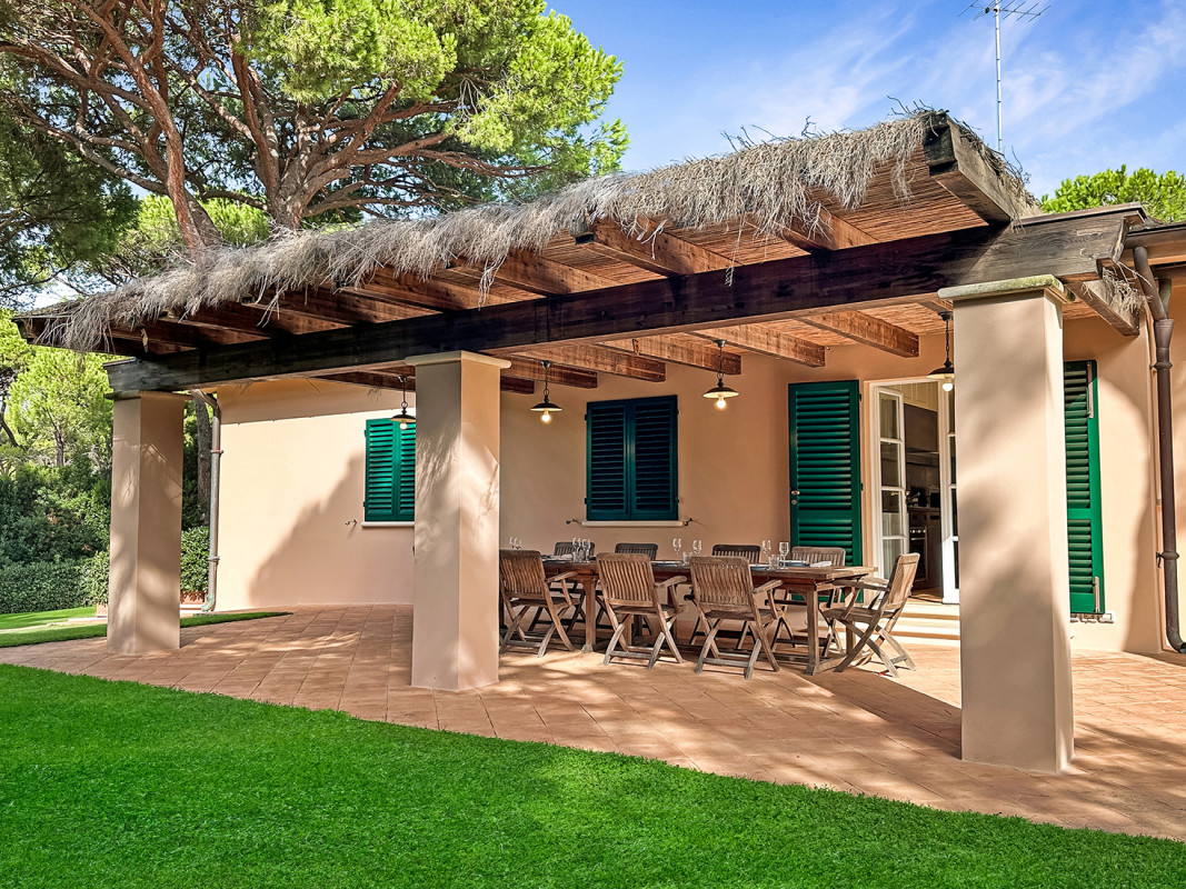 House in Castiglione della Pescaia, Italy, 450 m² - picture 8