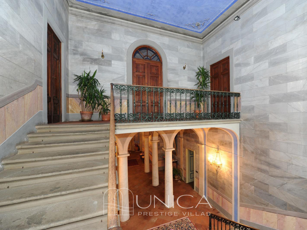Finca en Lucca, Italia, 1 580 m² - imagen 14