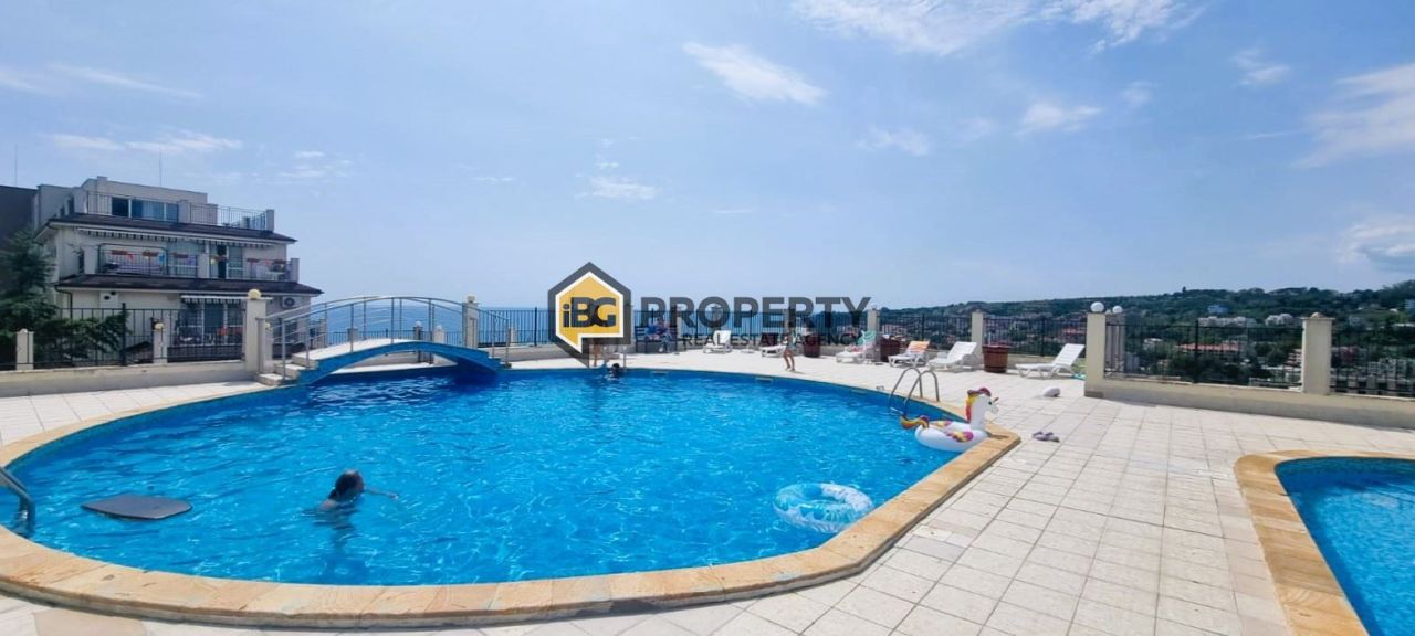 Piso en Byala, Bulgaria, 79 m² - imagen 1