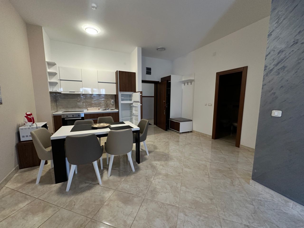 Piso en Budva, Montenegro, 69 m² - imagen 10