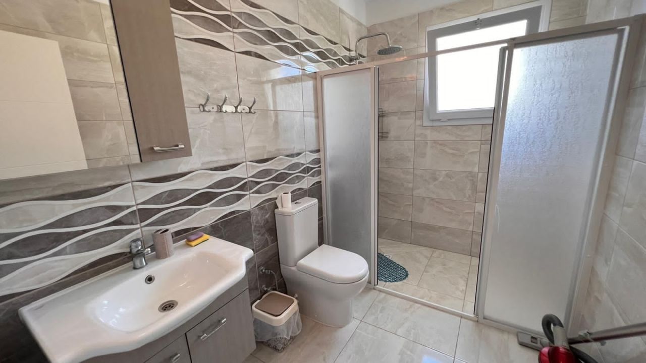 Villa in Famagusta, Cyprus, 180 m² - picture 12