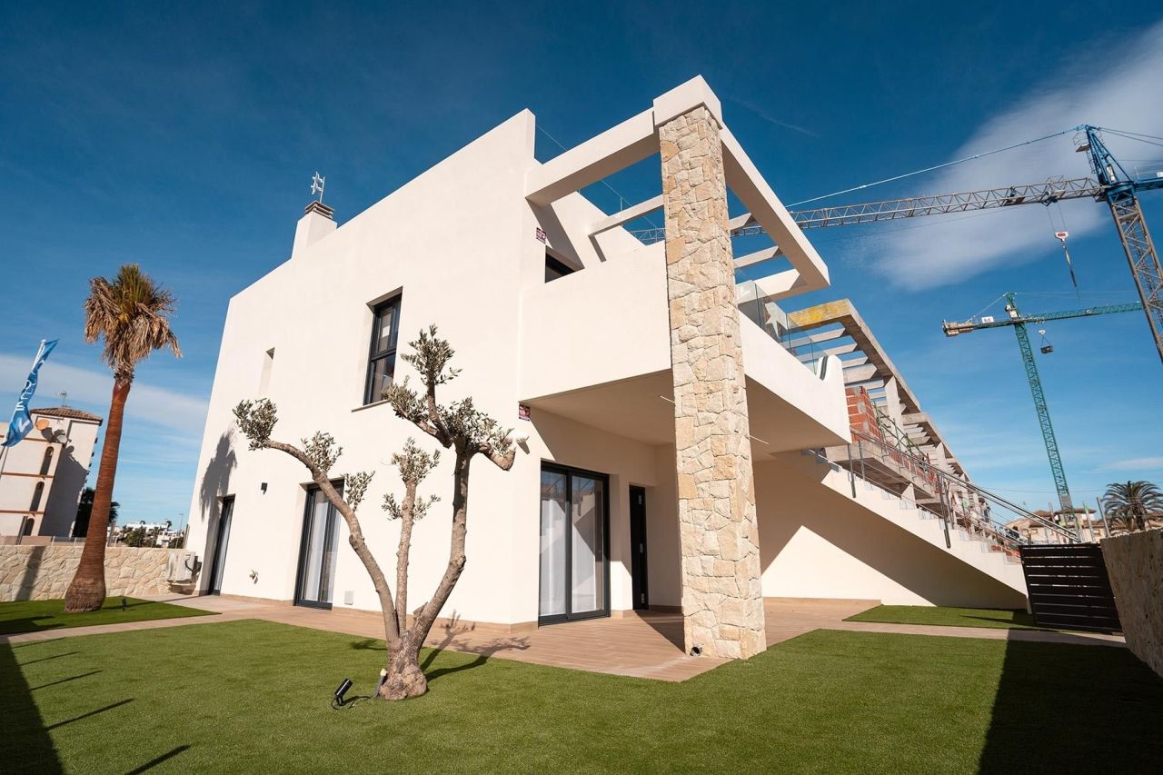 Bungalow in Pilar de la Horadada, Spanien, 75 m² - Foto 2