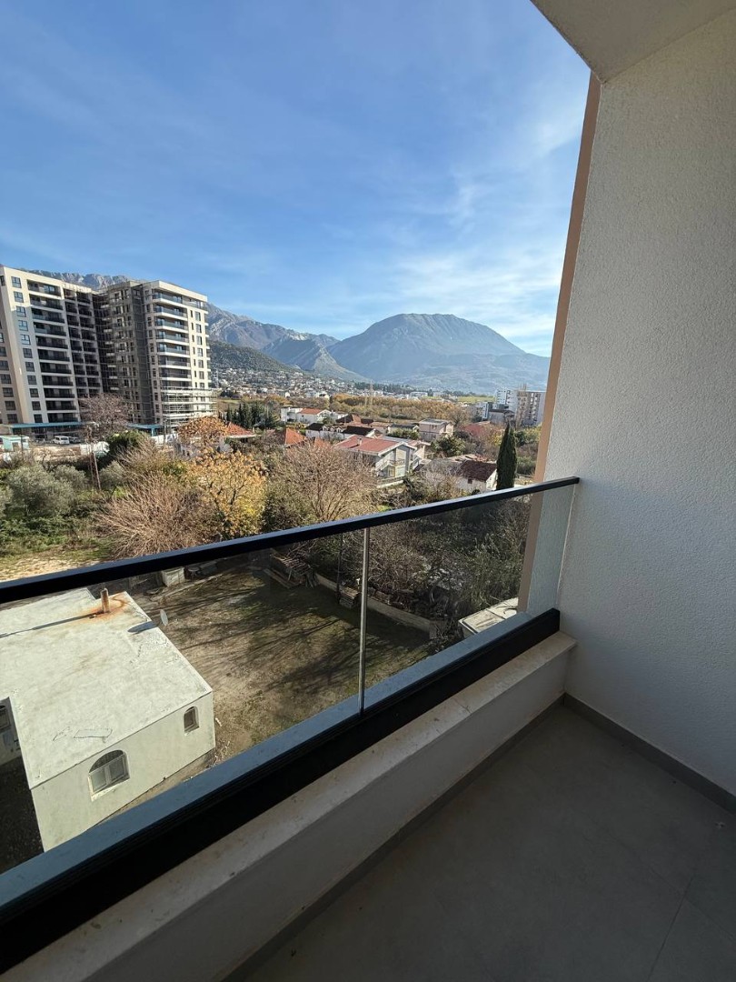 Flat in Bar, Montenegro, 34 m² - picture 12