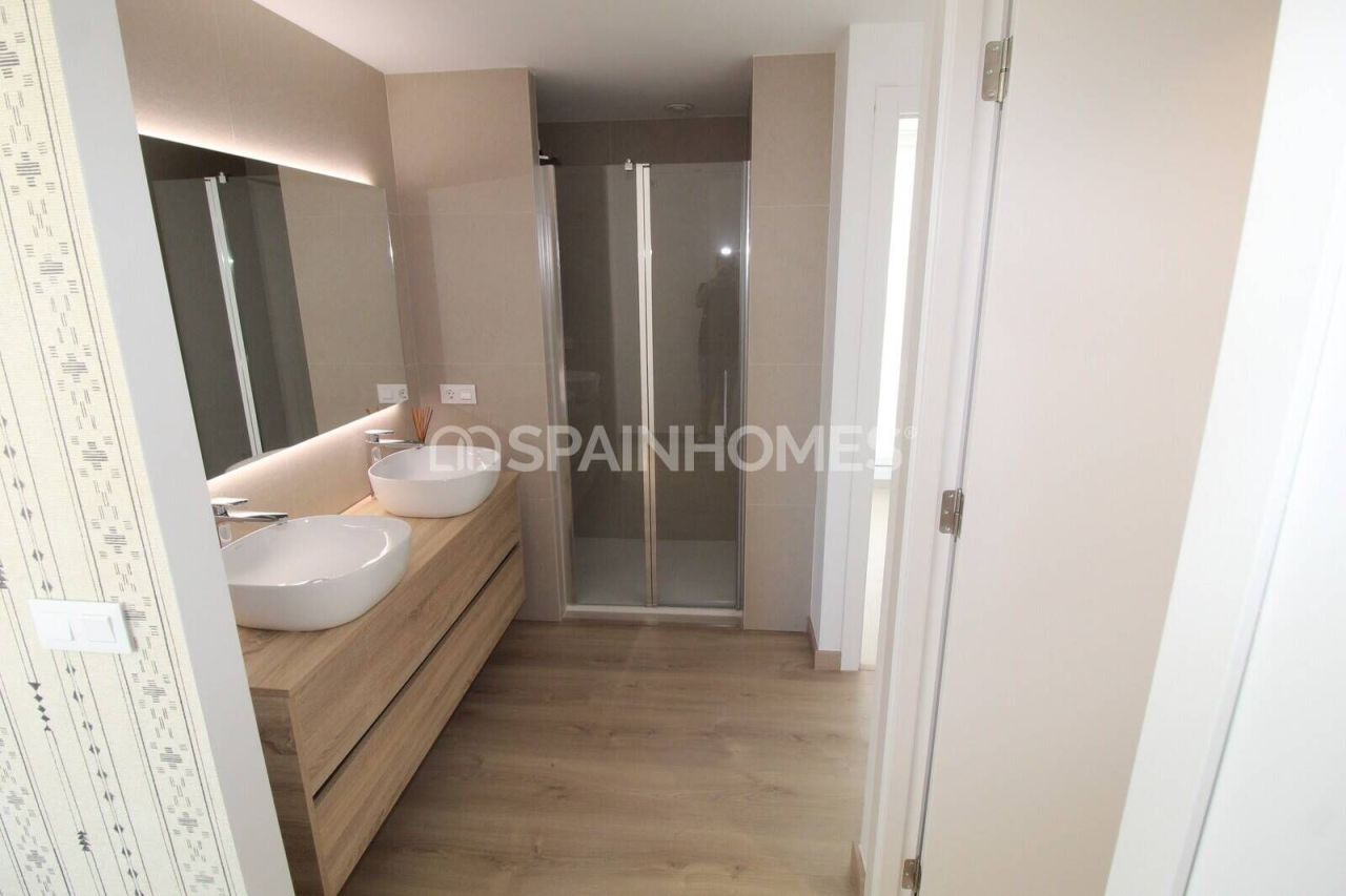 Villa à Finestrat, Espagne, 258 m² - image 17