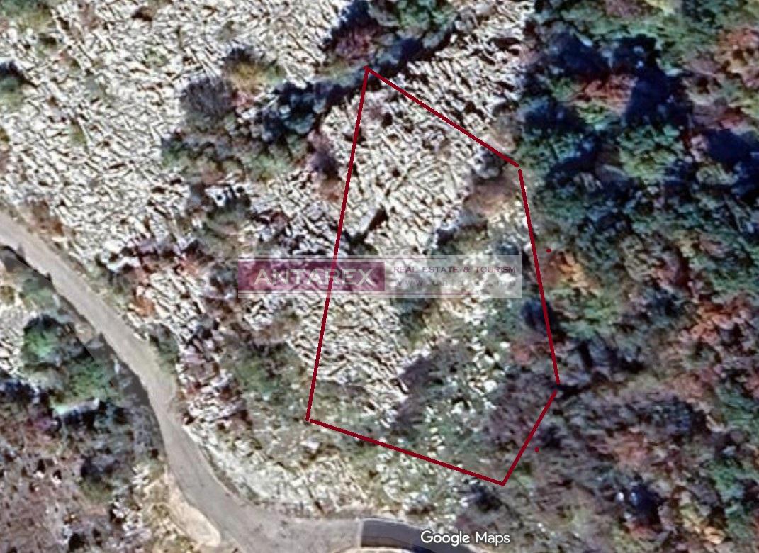 Terreno a Risan, Montenegro, 2 486 m2 - foto 3