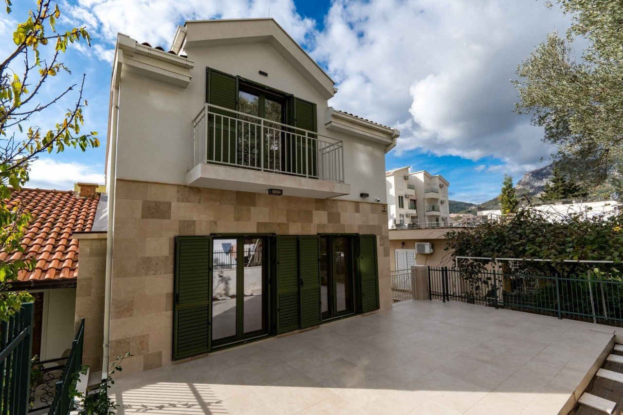 House in Budva, Montenegro, 204 m² - picture 3