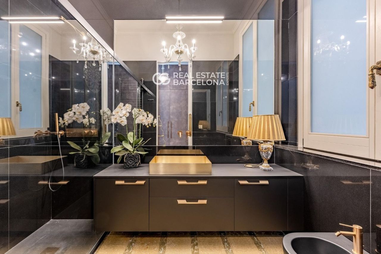 Appartamento a Barcellona, Spagna, 250 m² - foto 8