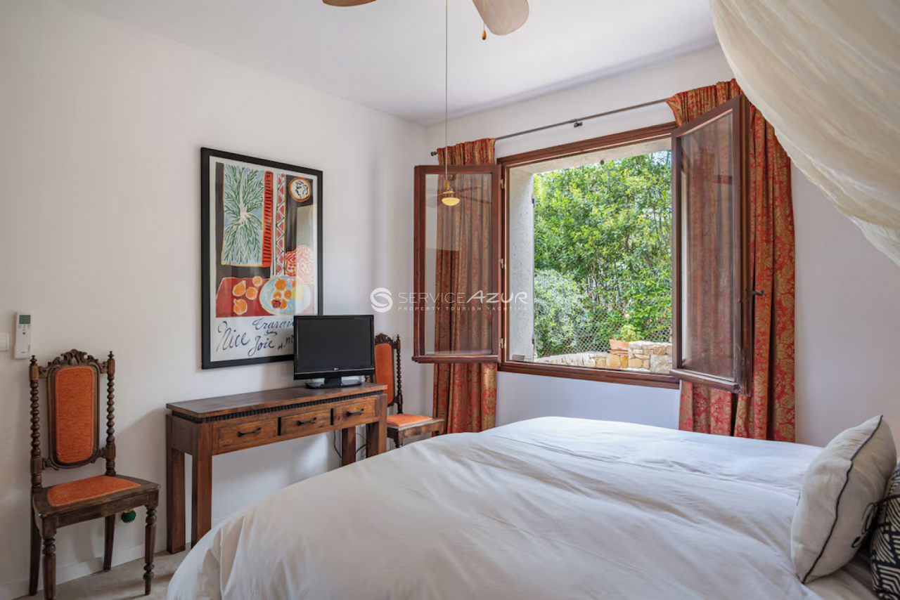 Villa a Antibes, Francia, 160 m² - foto 15