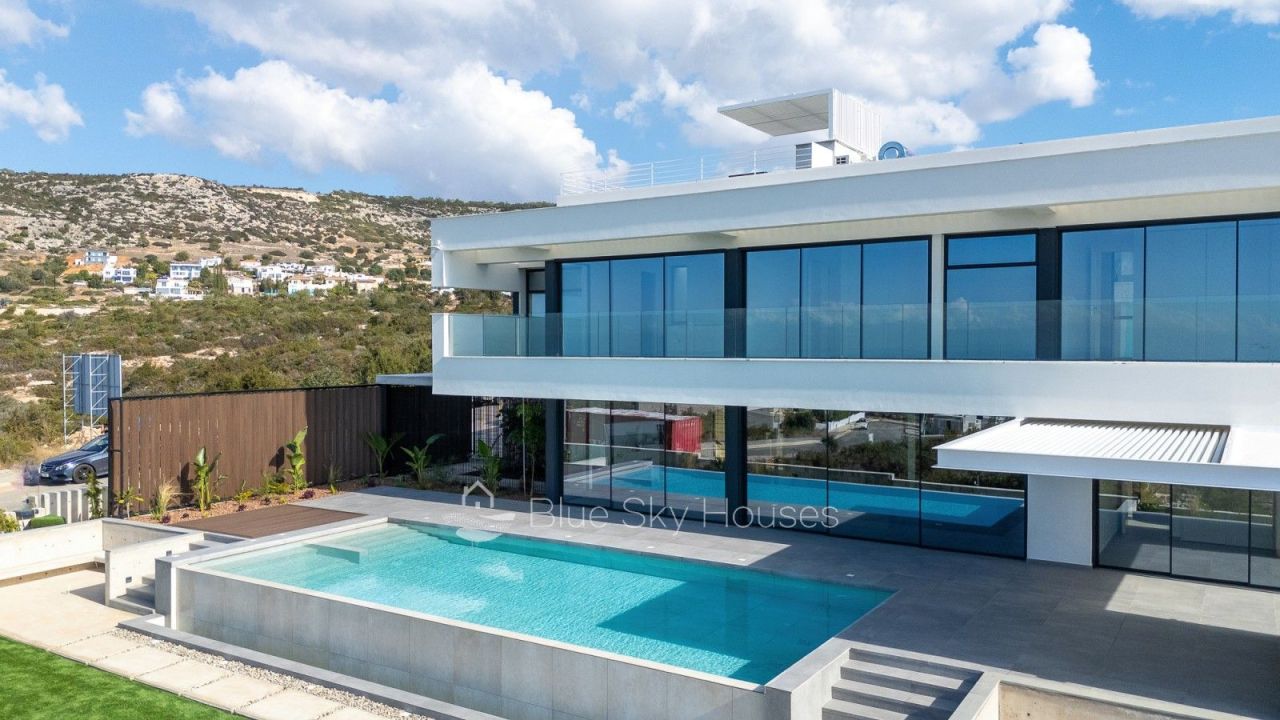 Villa in Paphos, Cyprus, 346 m² - picture 2