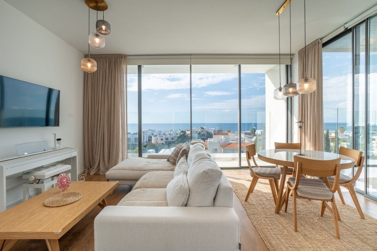 Penthouse in Paphos, Cyprus - picture 3