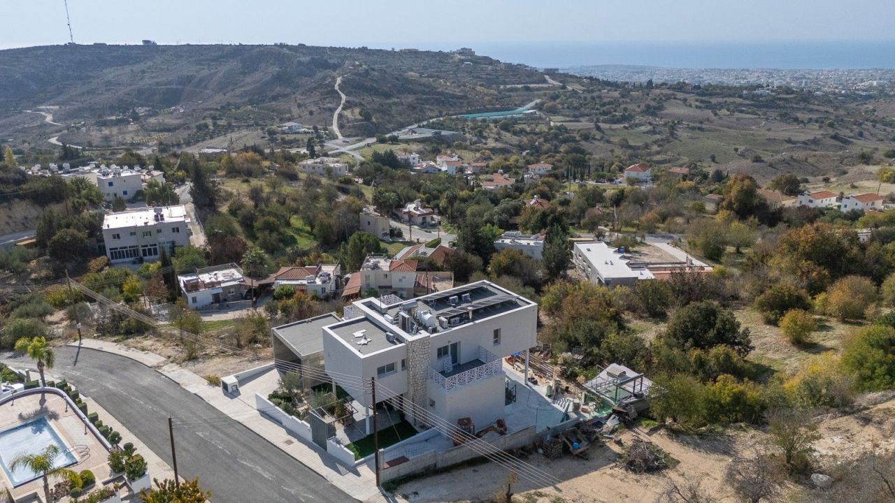 Villa in Paphos, Cyprus, 230 m² - picture 3