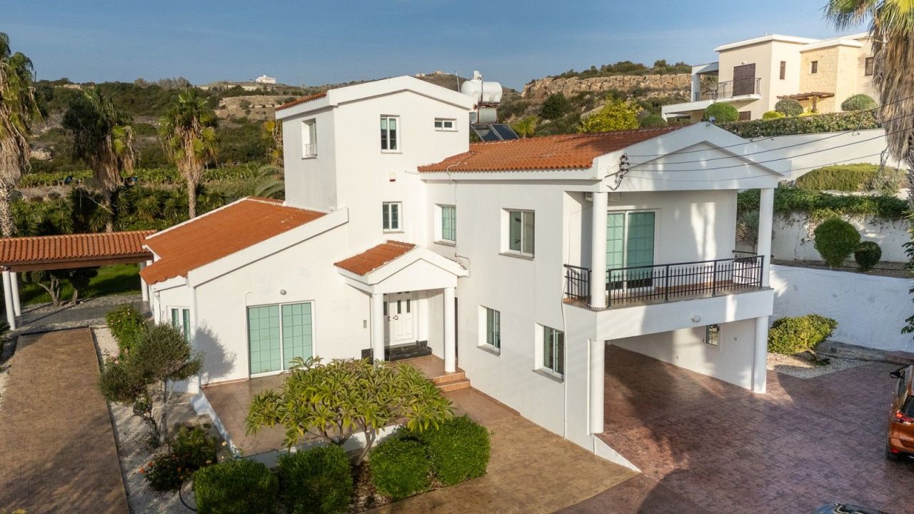 Villa in Paphos, Cyprus, 300 m² - picture 4