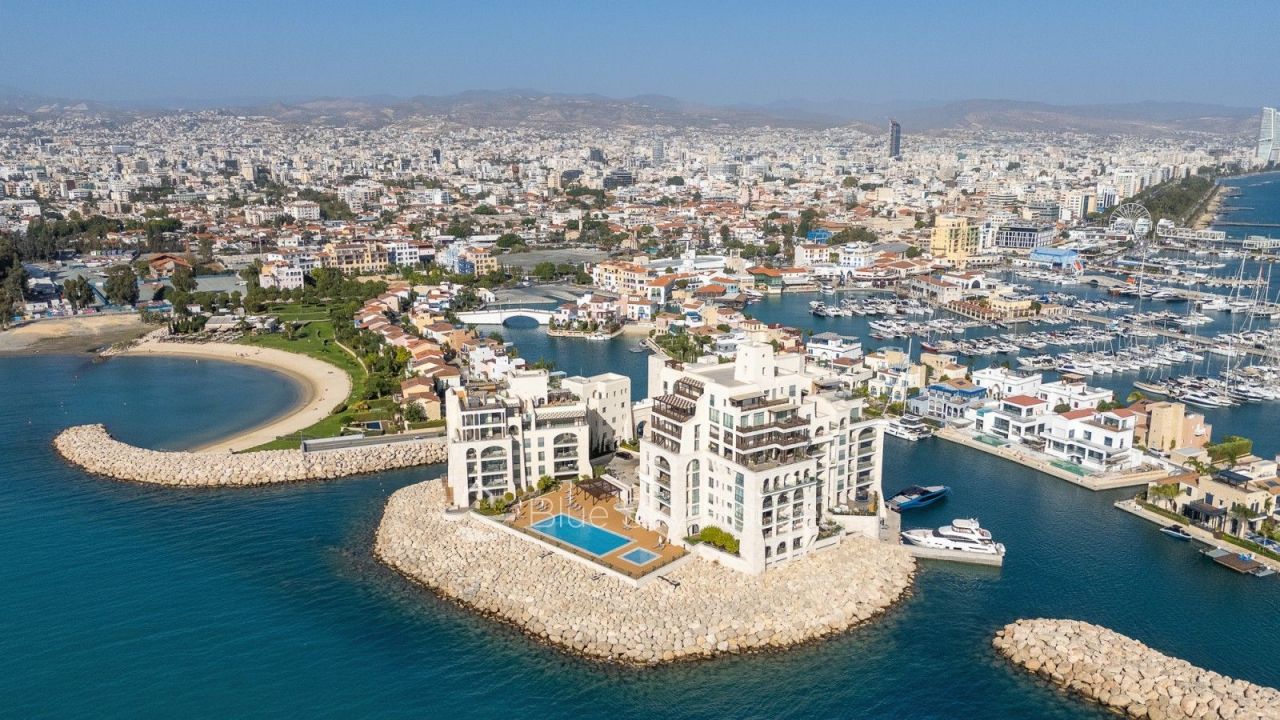 Apartamento en Limasol, Chipre, 328 m² - imagen 7