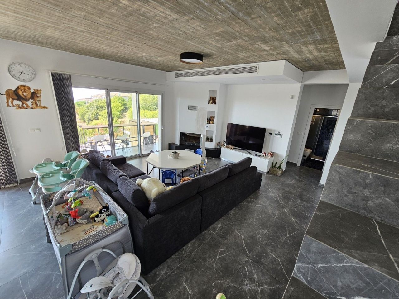 Villa in Paphos, Cyprus, 230 m² - picture 8