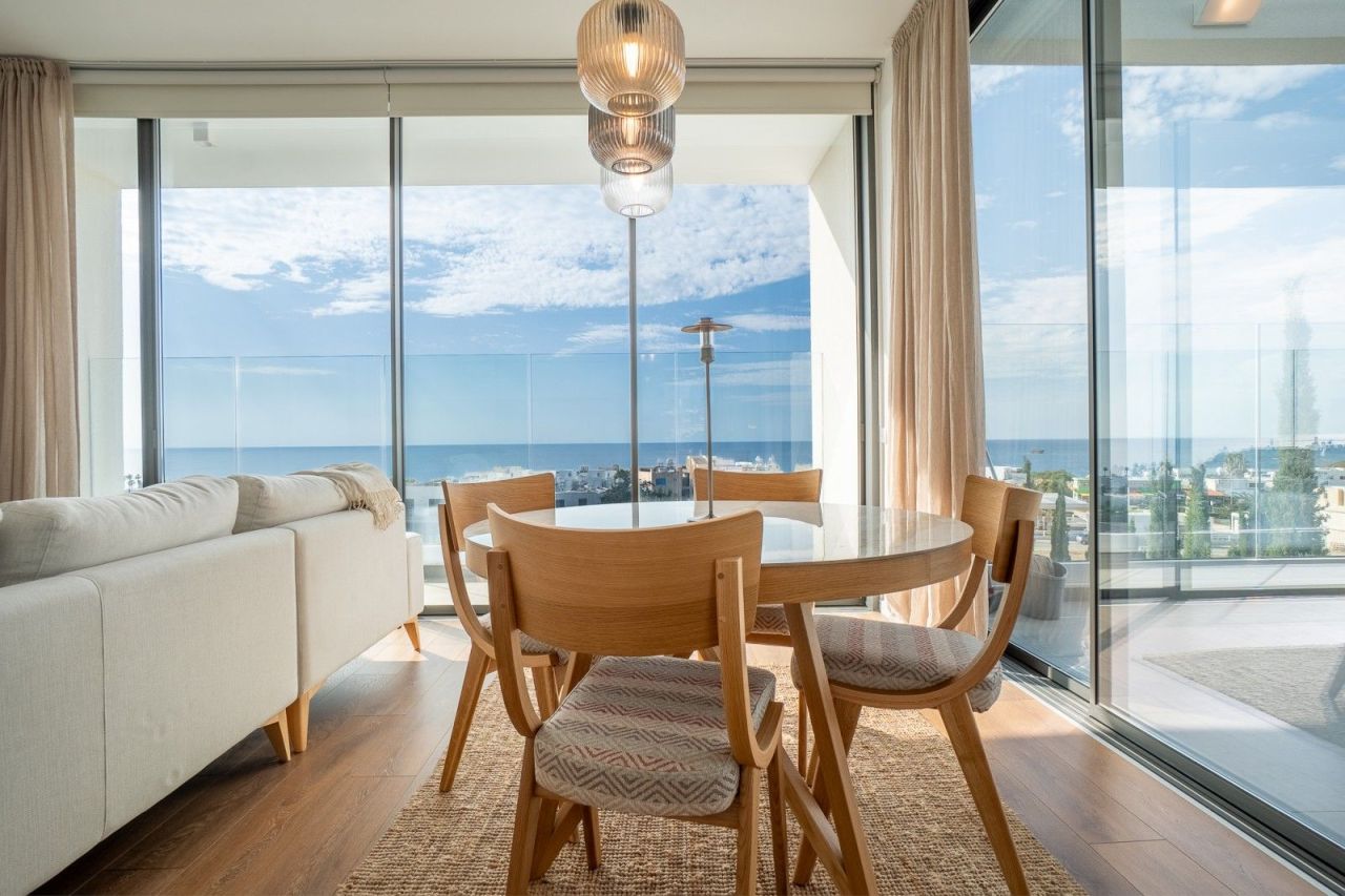 Penthouse in Paphos, Cyprus - picture 10