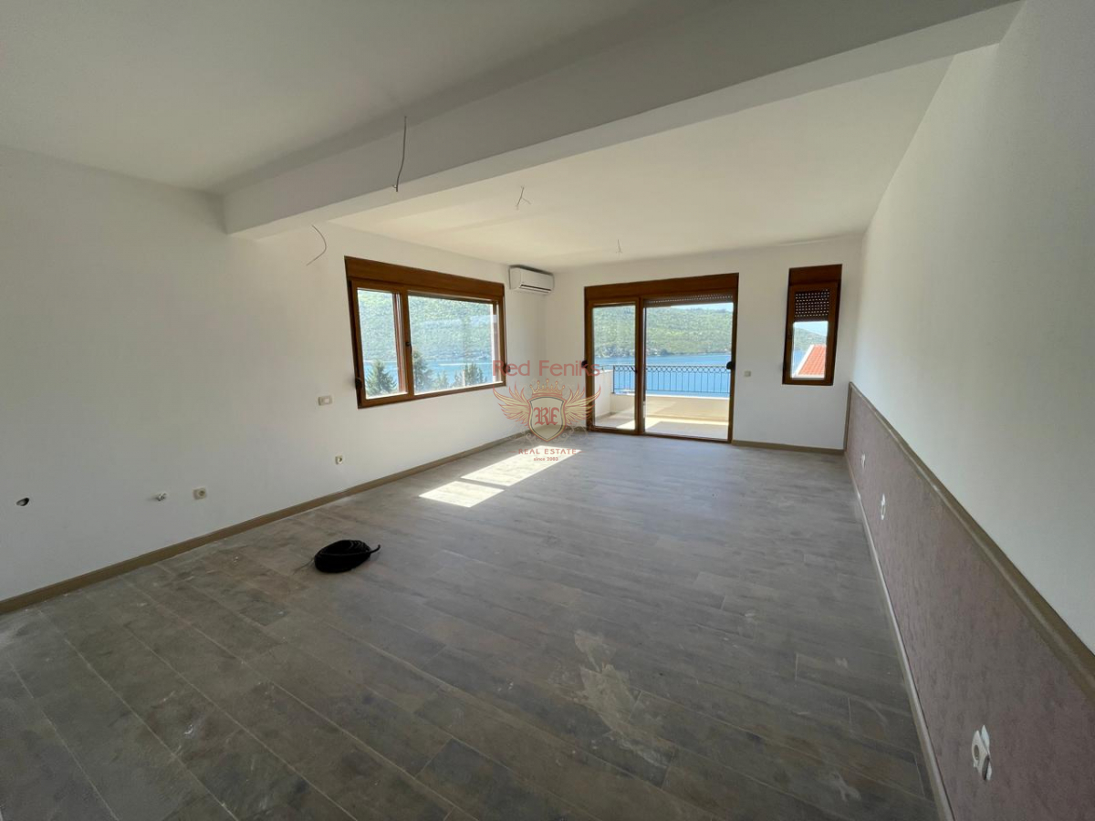 Flat in Kumbor, Montenegro, 87 m² - picture 2