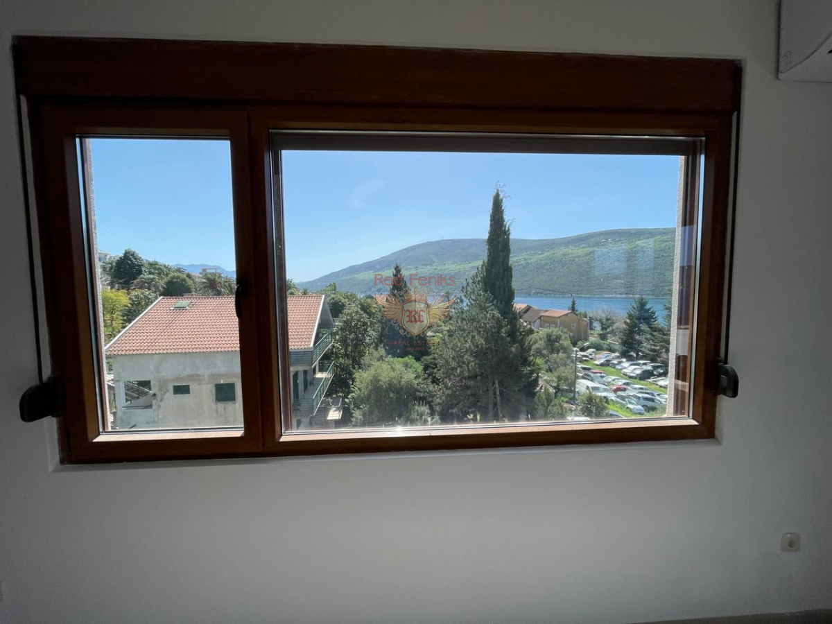 Flat in Kumbor, Montenegro, 87 m² - picture 4