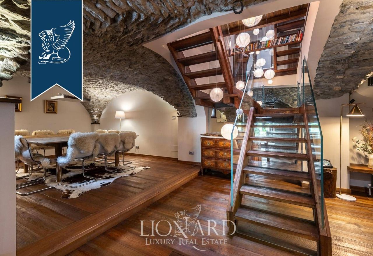 Villa in Turin, Italy, 450 m² - picture 7