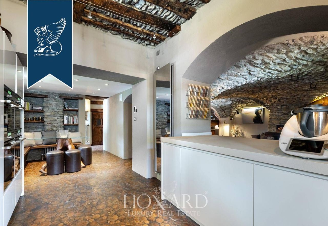 Villa in Turin, Italy, 450 m² - picture 9