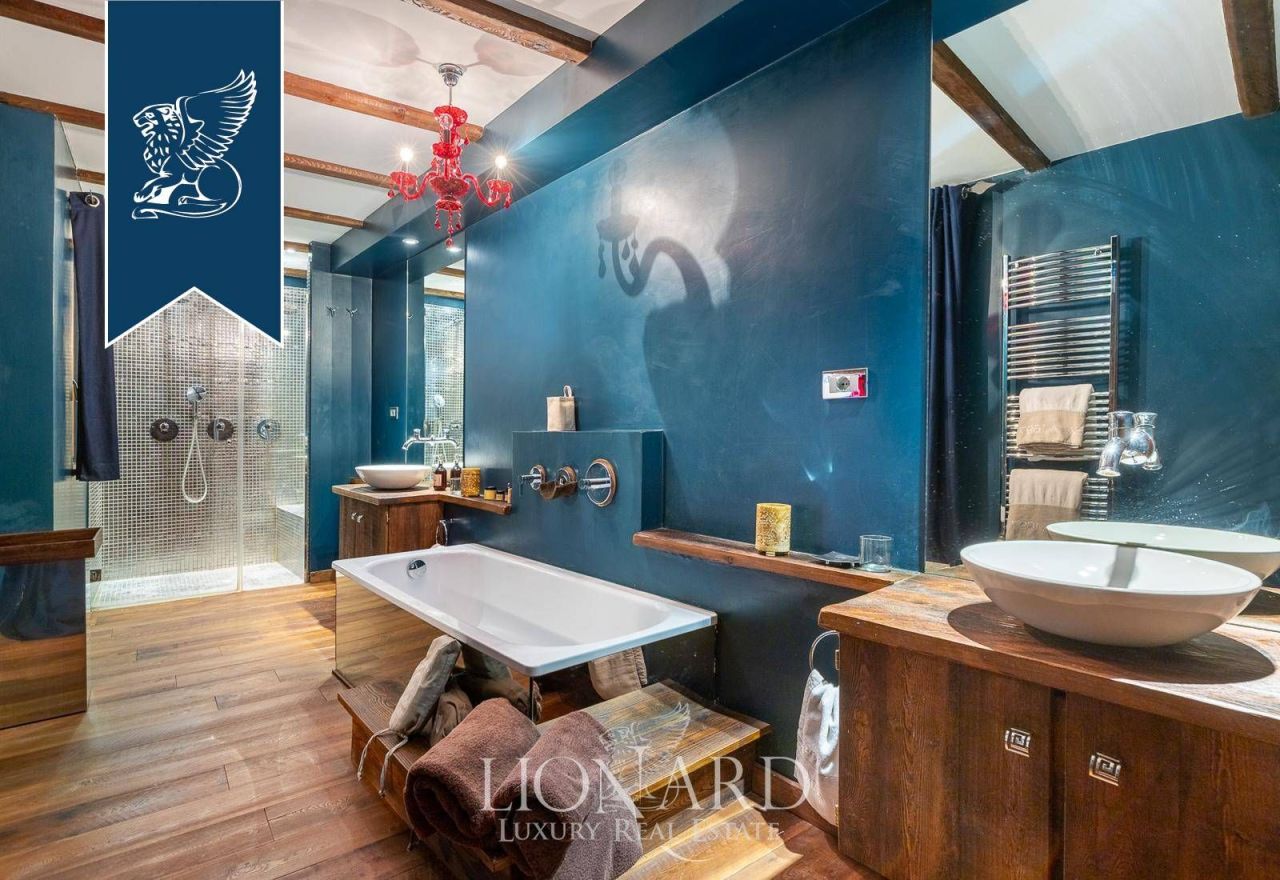 Villa in Turin, Italy, 450 m² - picture 13