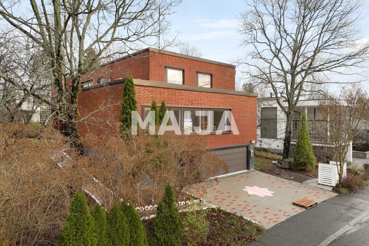 House in Helsinki, Finland, 308 m² - picture 1