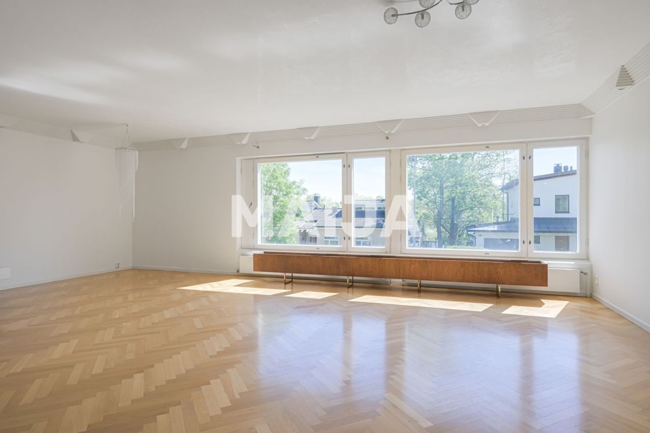 House in Helsinki, Finland, 308 m² - picture 3