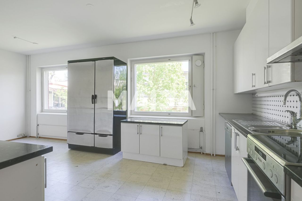 House in Helsinki, Finland, 308 m² - picture 7