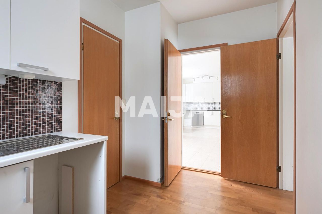 House in Helsinki, Finland, 308 m² - picture 8