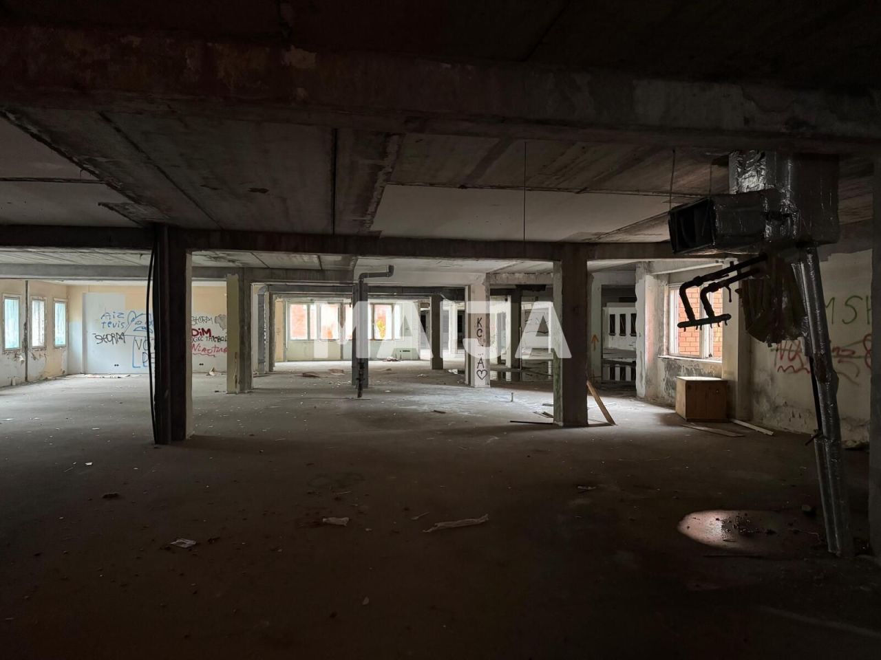 Bureau à Riga, Lettonie, 3 000 m² - image 9