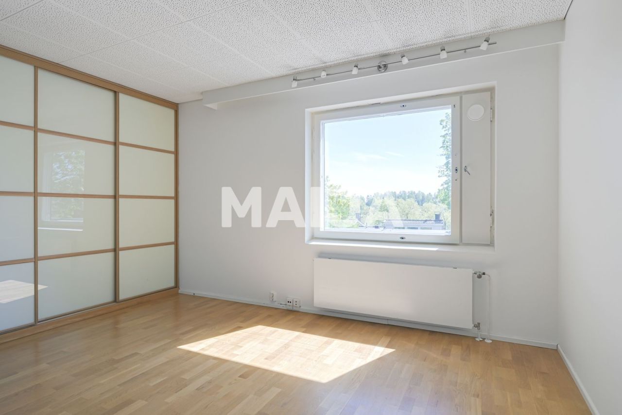 House in Helsinki, Finland, 308 m² - picture 13