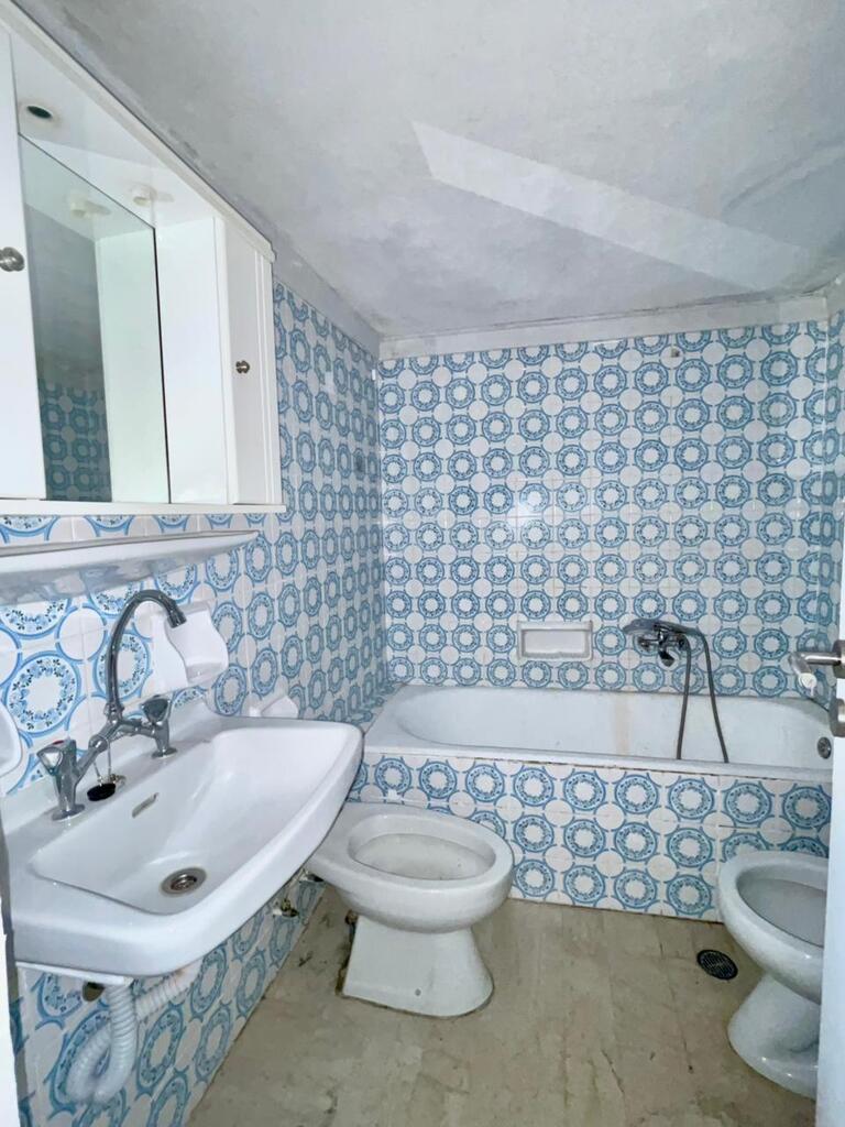 Flat in Athens, Greece, 51 m² - picture 12