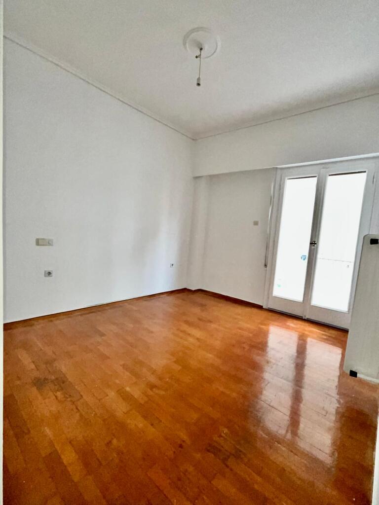 Flat in Athens, Greece, 51 m² - picture 16