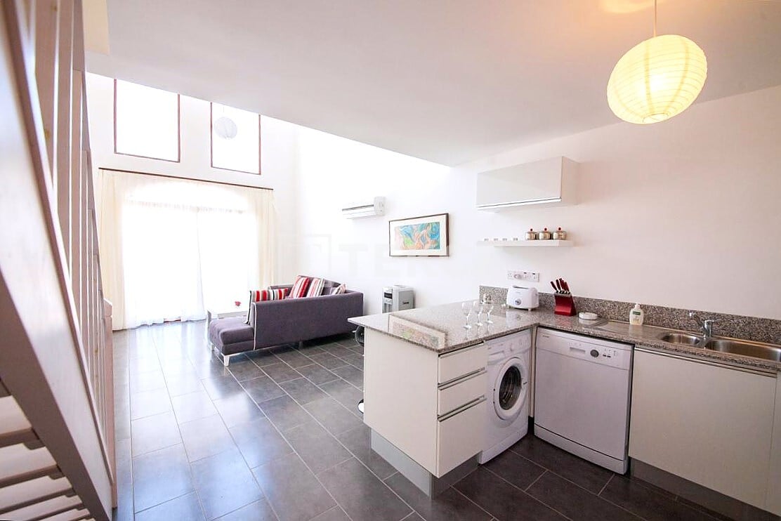 Maison urbaine à Kyrenia, Chypre, 70 m² - image 13