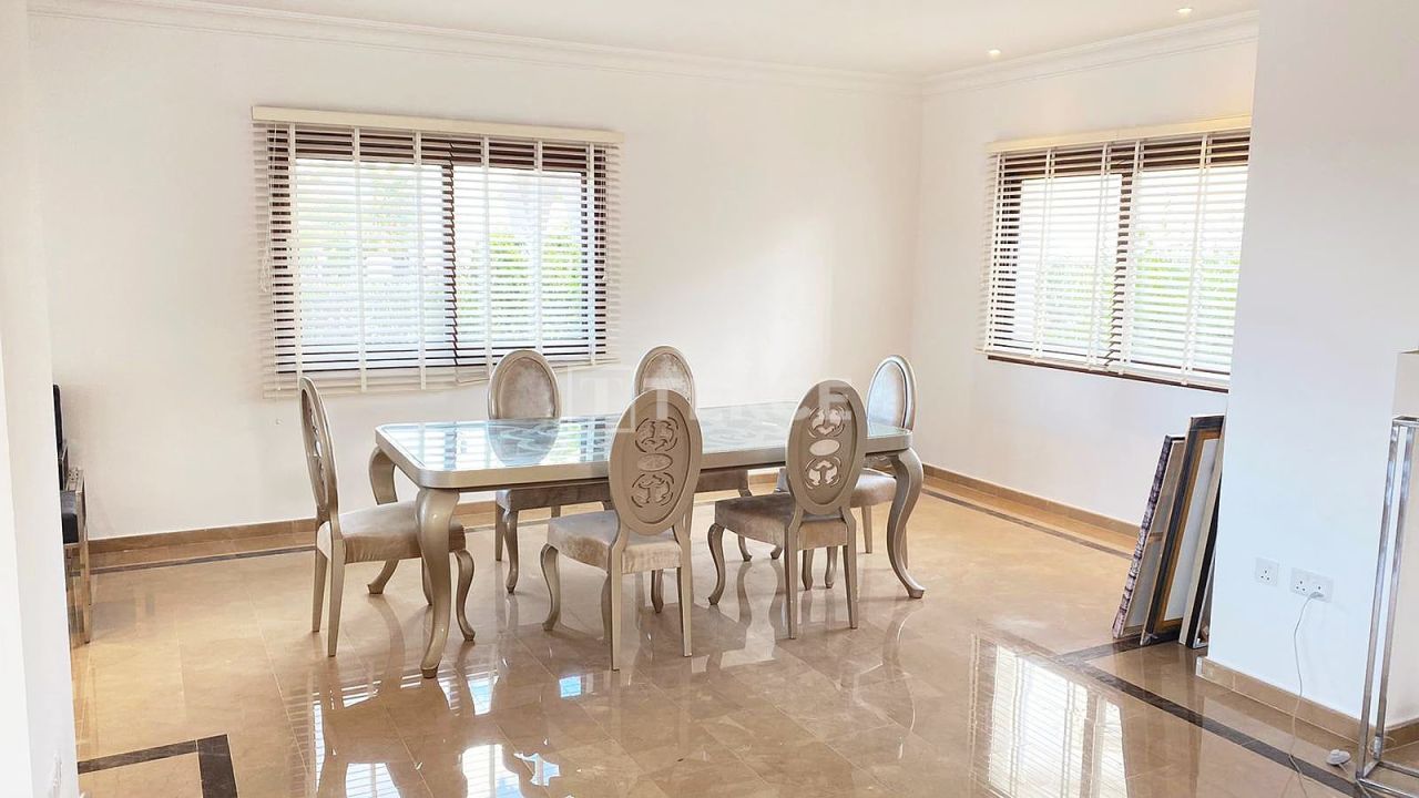 Villa in Kyrenia, Zypern, 220 m² - Foto 16