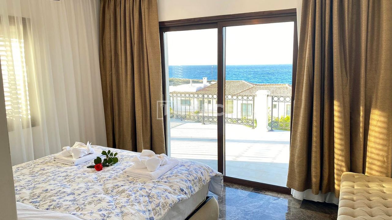 Villa in Kyrenia, Zypern, 220 m² - Foto 19