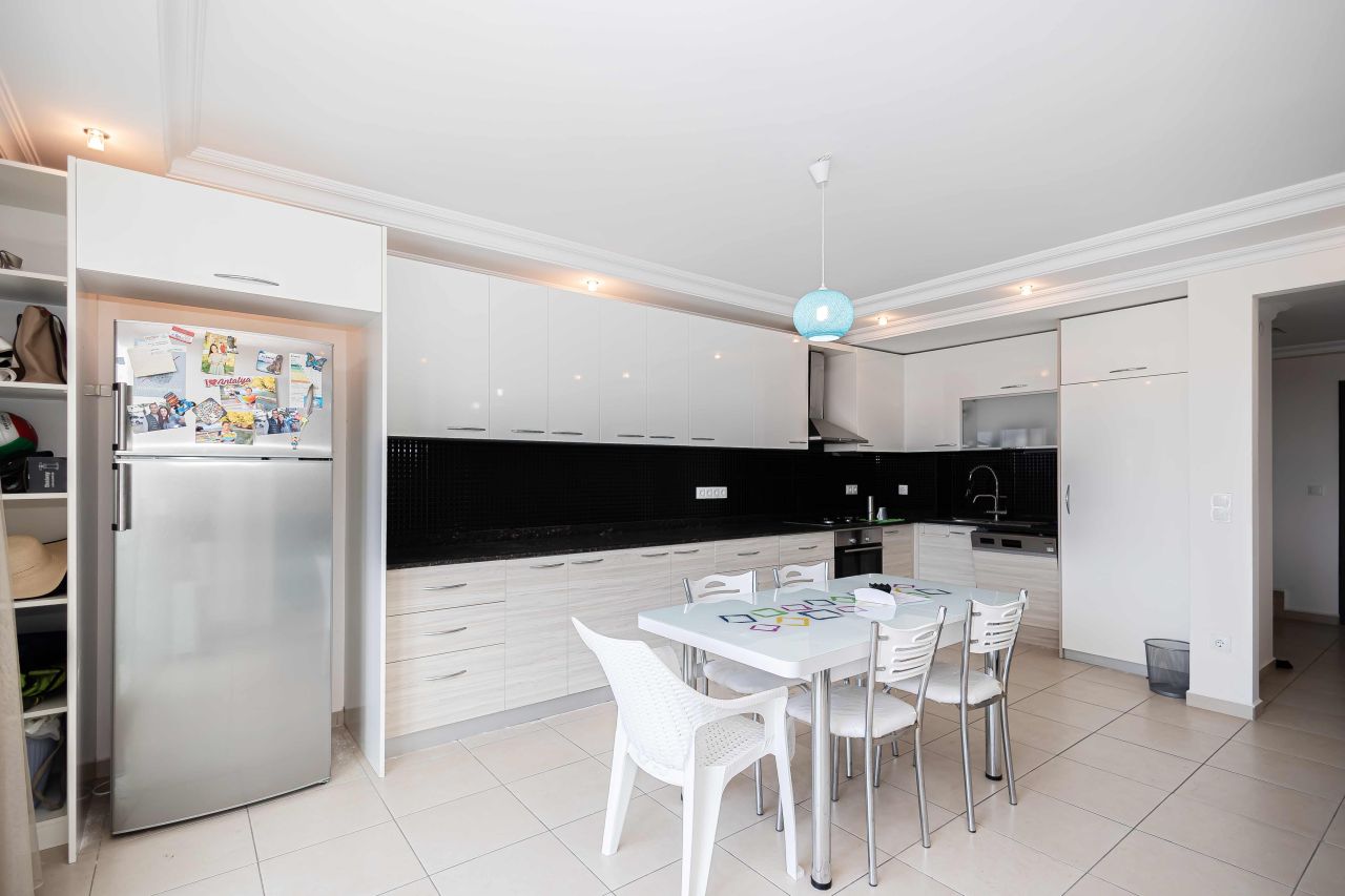 Ático en Alanya, Turquia, 140 m² - imagen 3