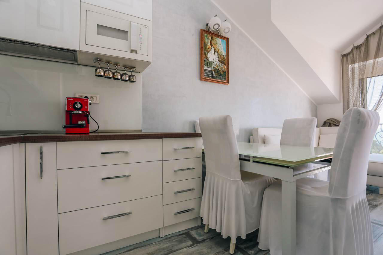 Piso en Sveti Stefan, Montenegro, 91 m² - imagen 3