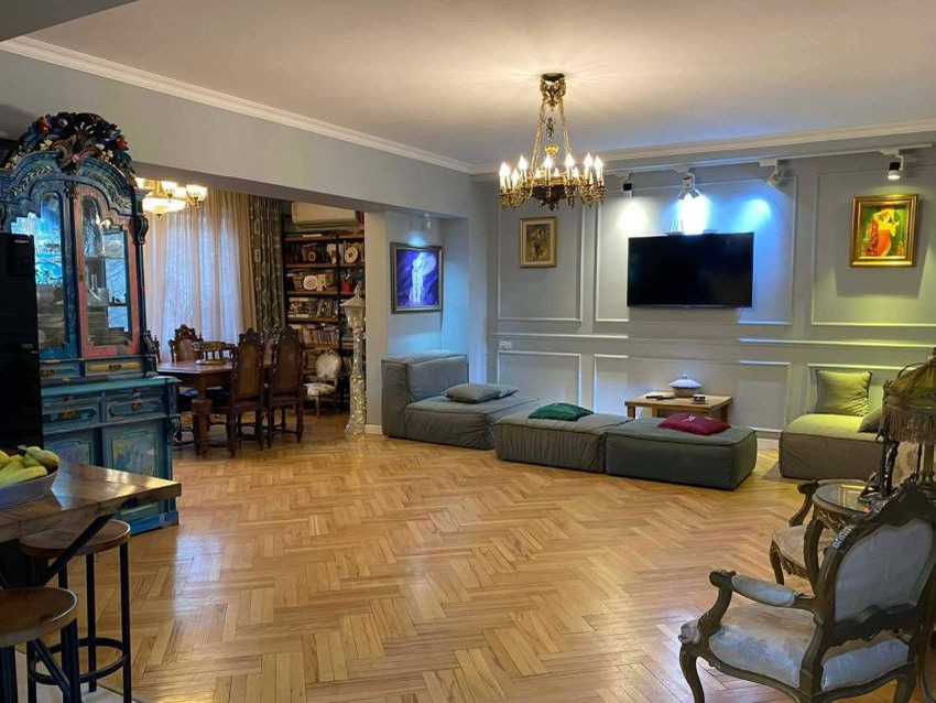 Flat in Tbilisi, Georgia, 125 m² - picture 1