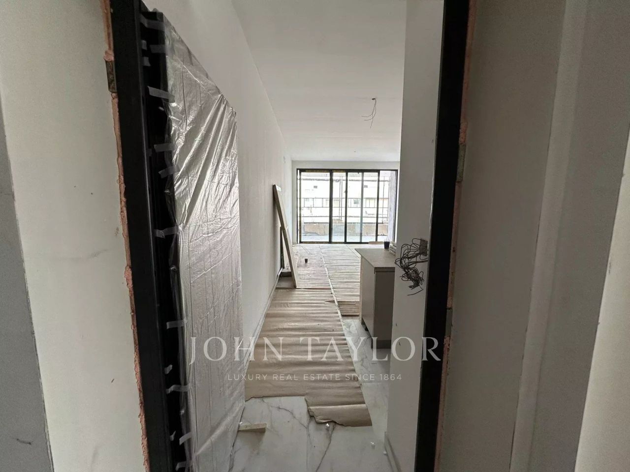 Flat in Limassol, Cyprus, 97 m² - picture 12