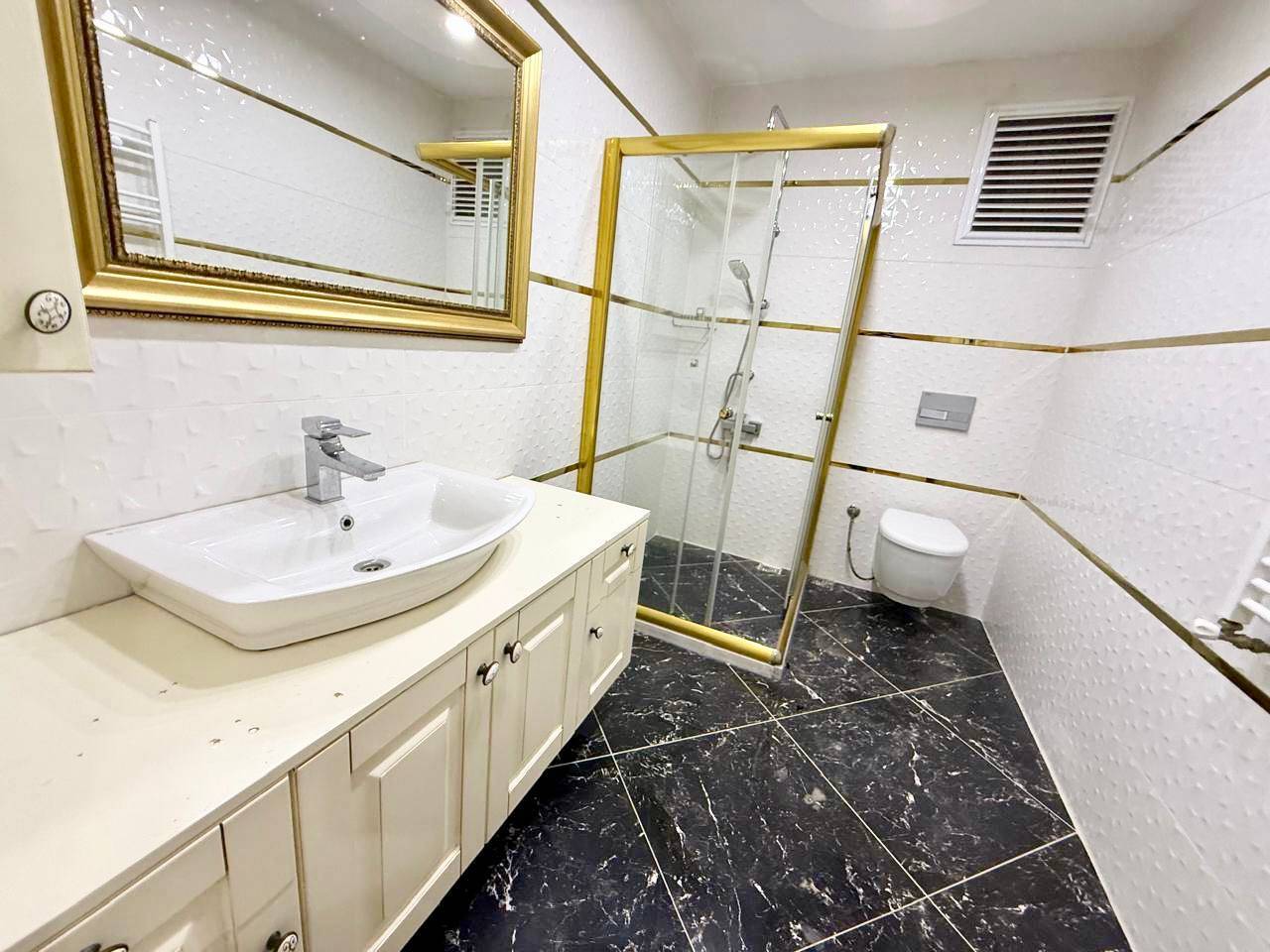 Appartamento a Mersin, Turchia, 200 m² - foto 18