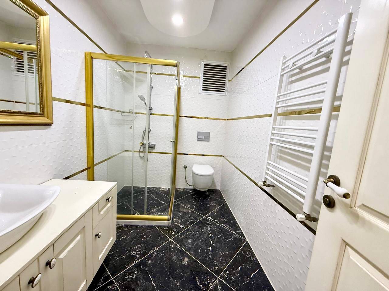 Appartamento a Mersin, Turchia, 200 m² - foto 19