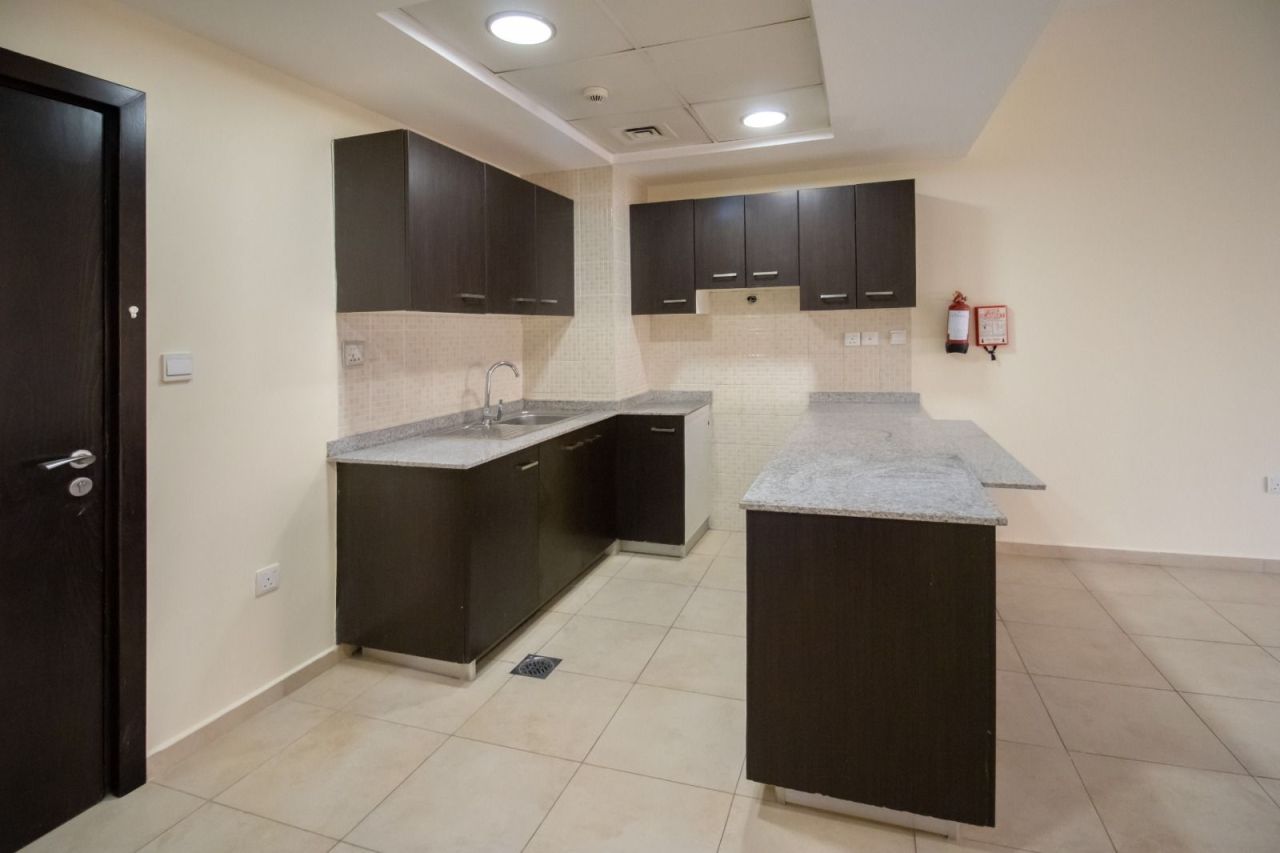 Flat in Dubai, UAE, 91.87 m² - picture 2