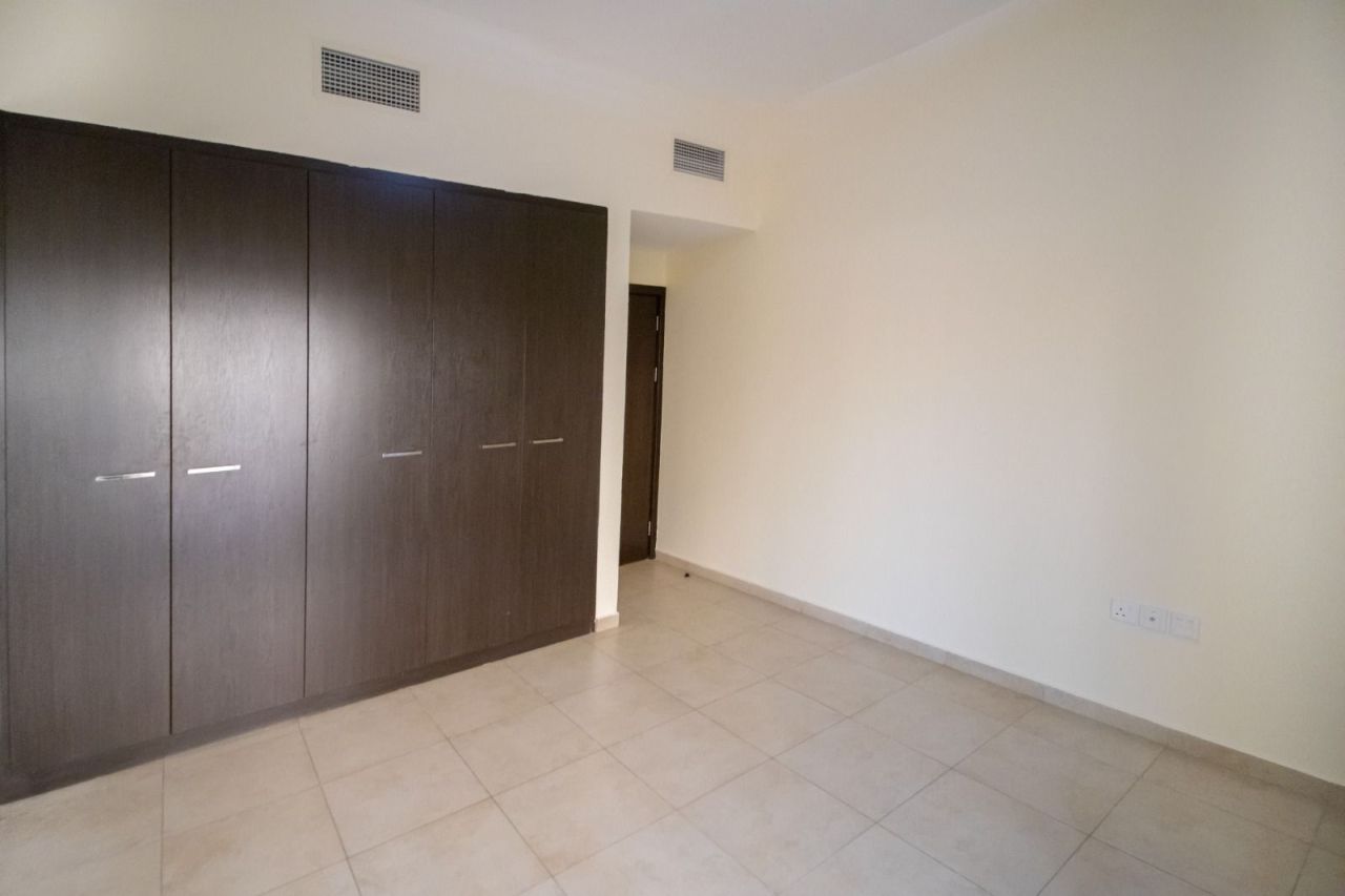 Flat in Dubai, UAE, 91.87 m² - picture 4