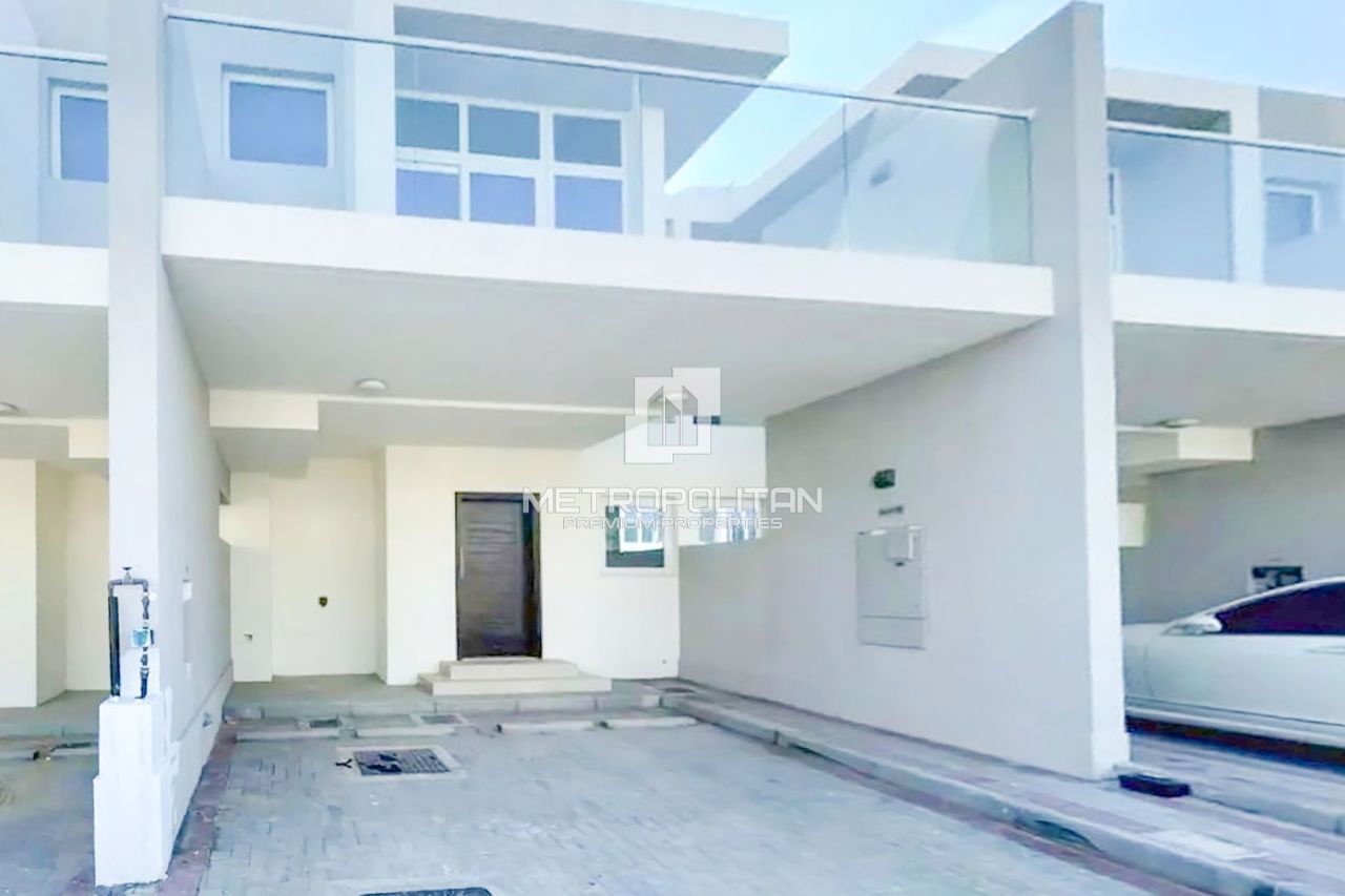 Townhouse a Dubai, EAU, 155 m² - foto 1