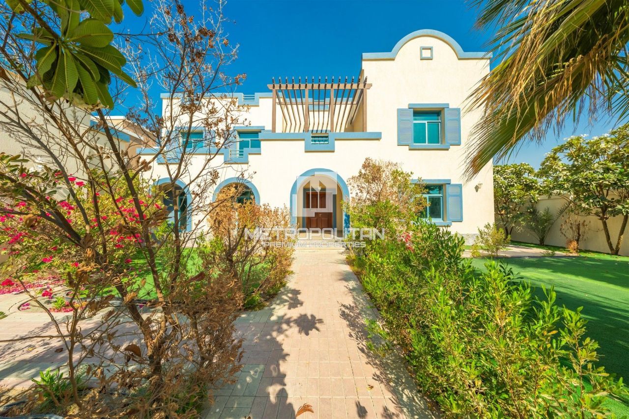 Villa in Dubai, UAE, 888 m² - picture 3