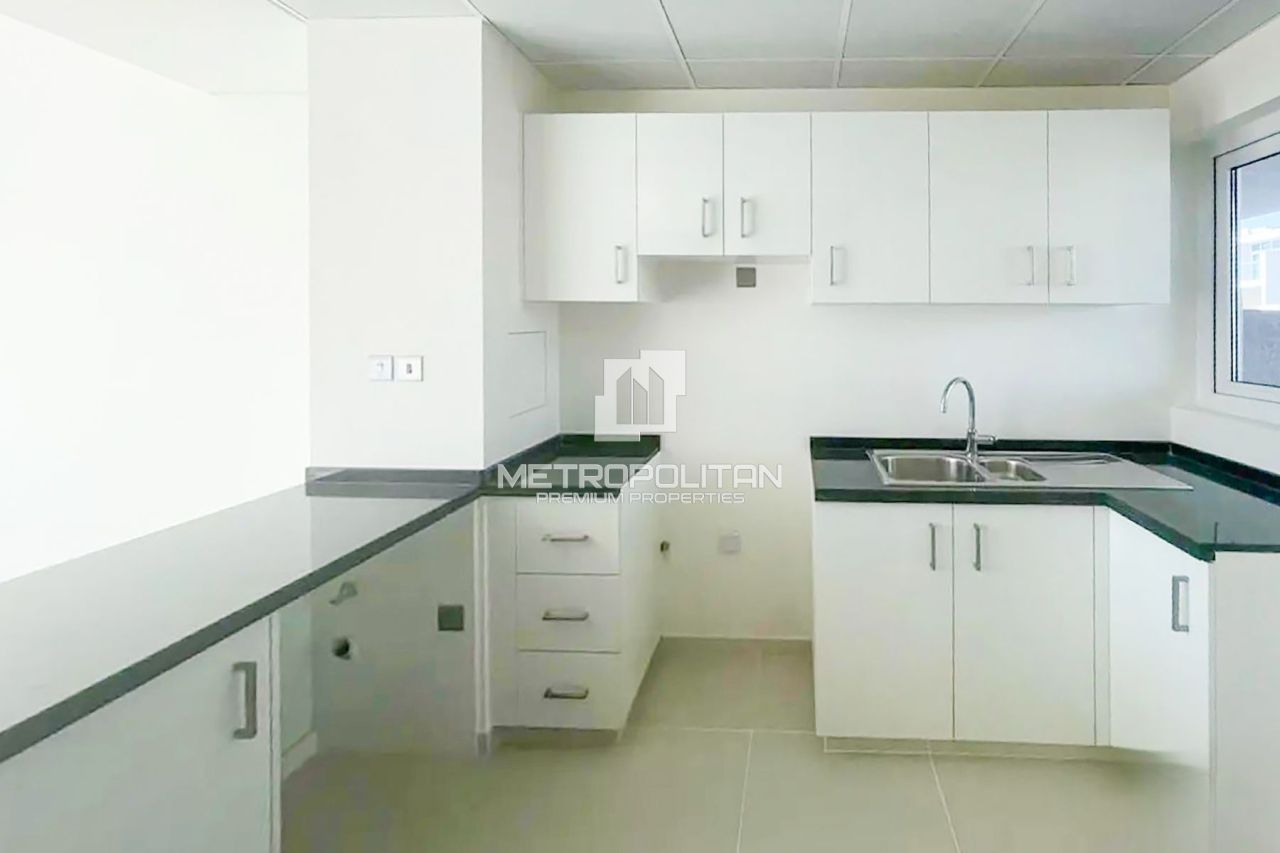 Townhouse a Dubai, EAU, 155 m² - foto 5