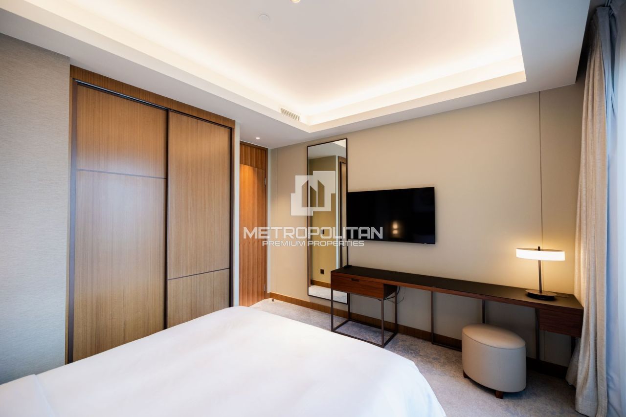 Apartment in Dubai, UAE, 156 m² - picture 5