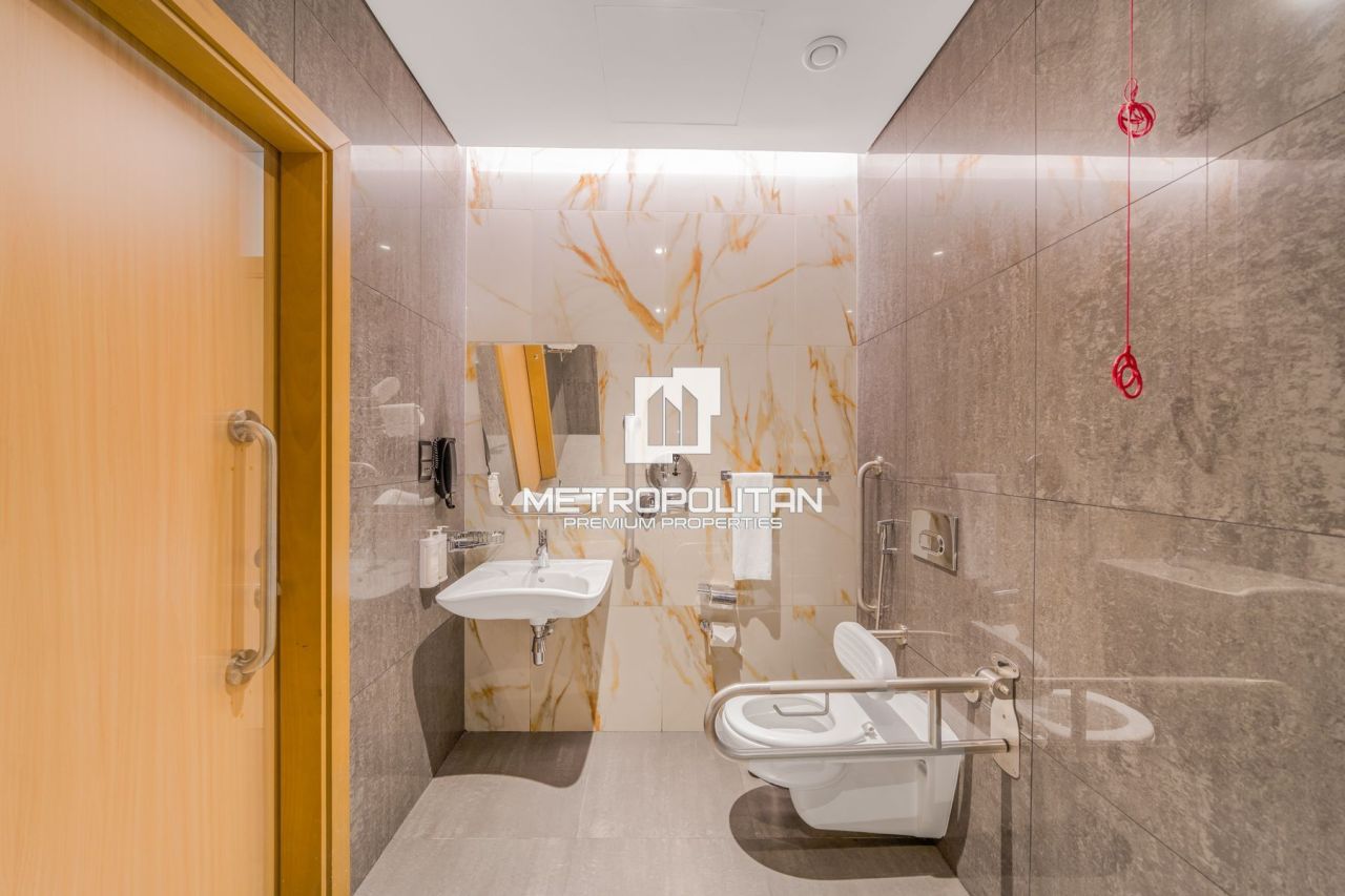 Hotel in Dubai, UAE, 46 m² - picture 11