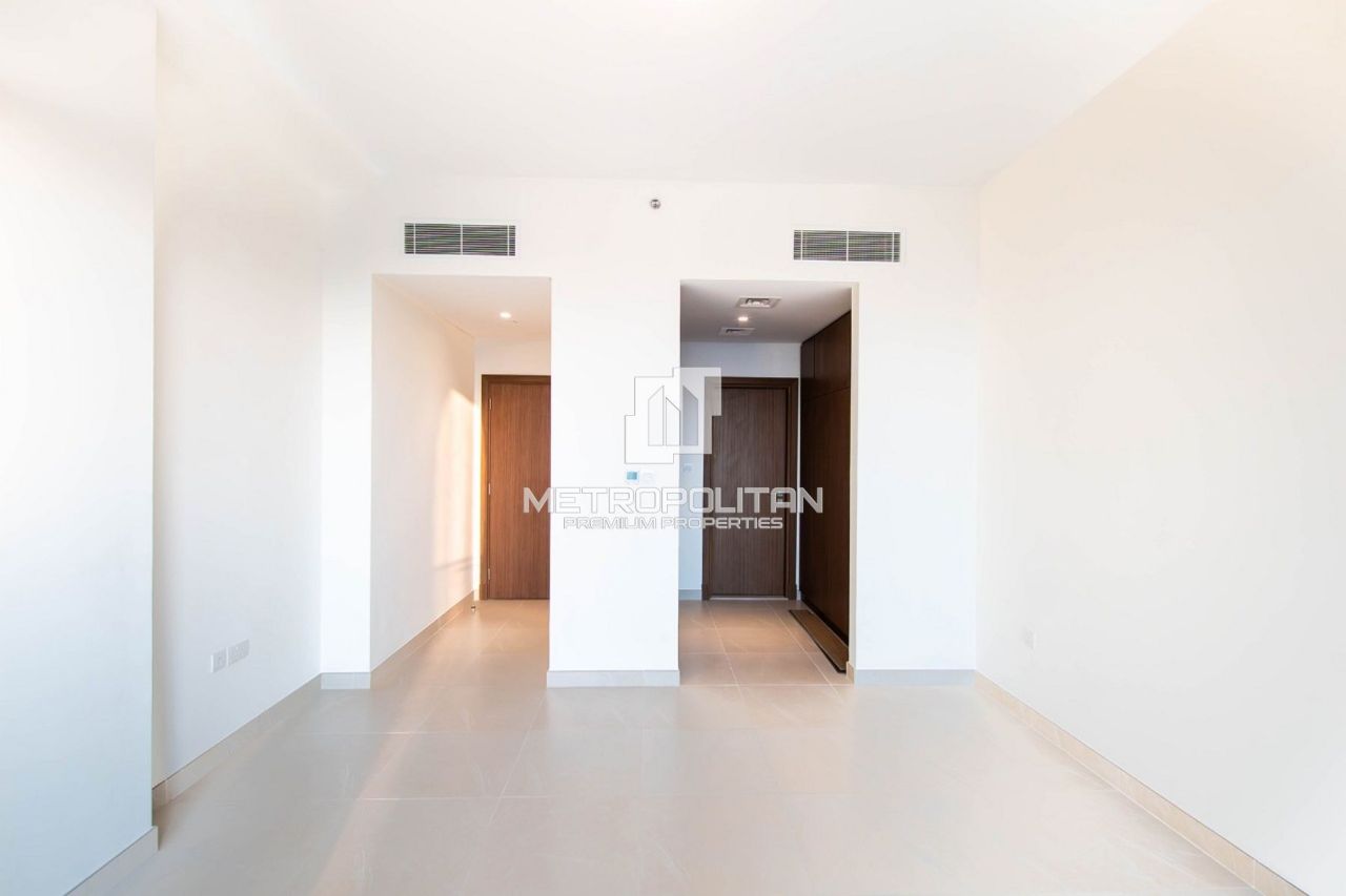 Apartment in Dubai, UAE, 150 m² - picture 11