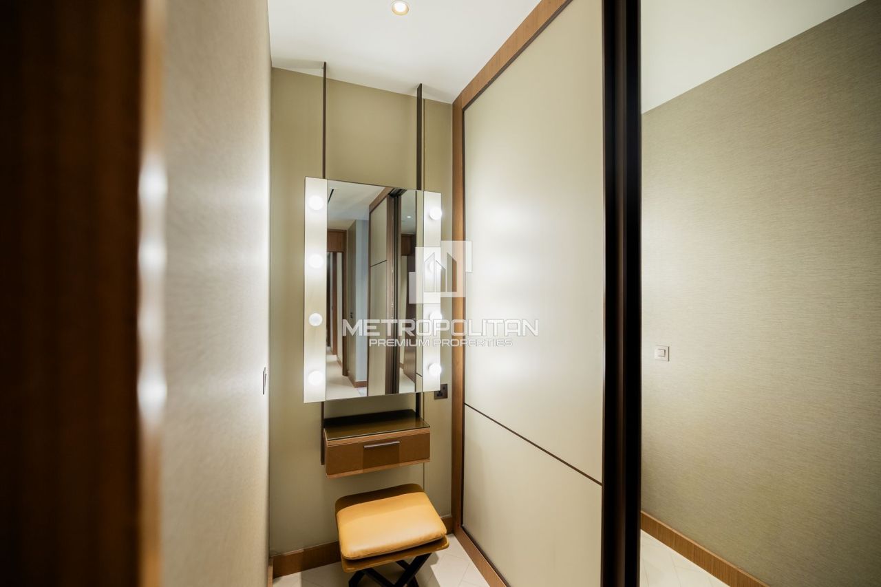 Apartment in Dubai, UAE, 156 m² - picture 12